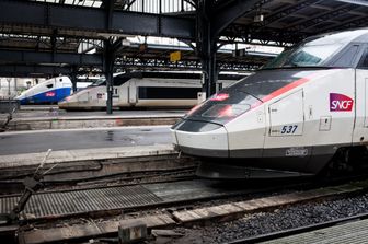 Fumo su treno Milano-Parigi, 9 intossicati