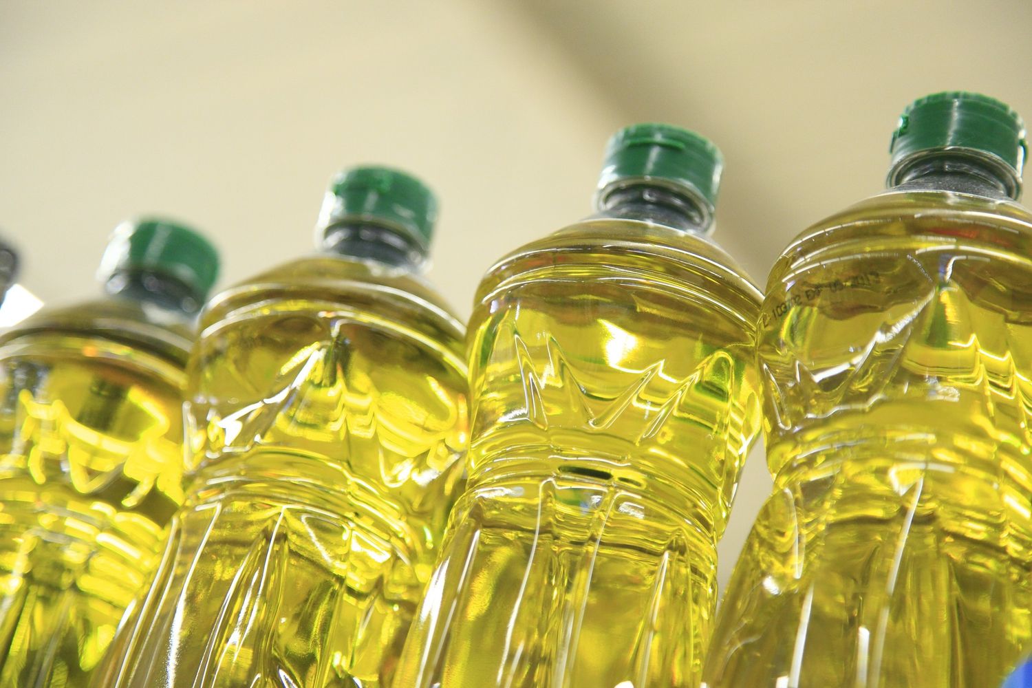 &nbsp;bottiglie d'olio d'oliva - afp