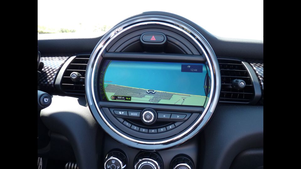 Il cruscotto della Mini Cooper S Cabrio&nbsp;