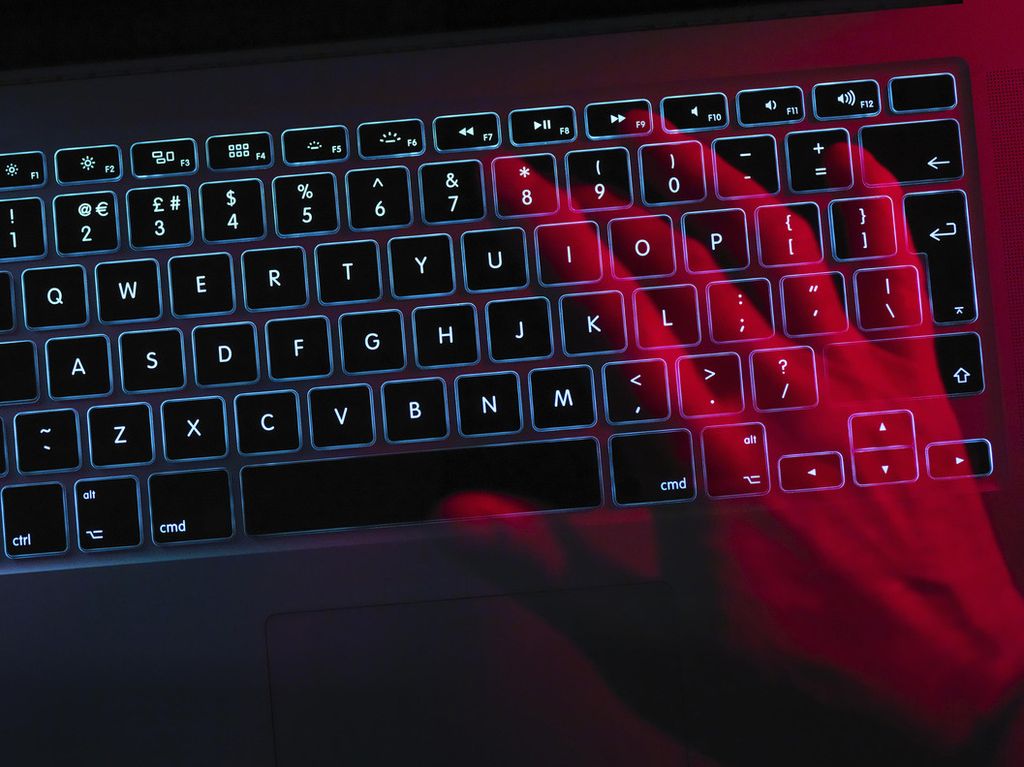 &nbsp; cybercrime, crimine informatico, hacker