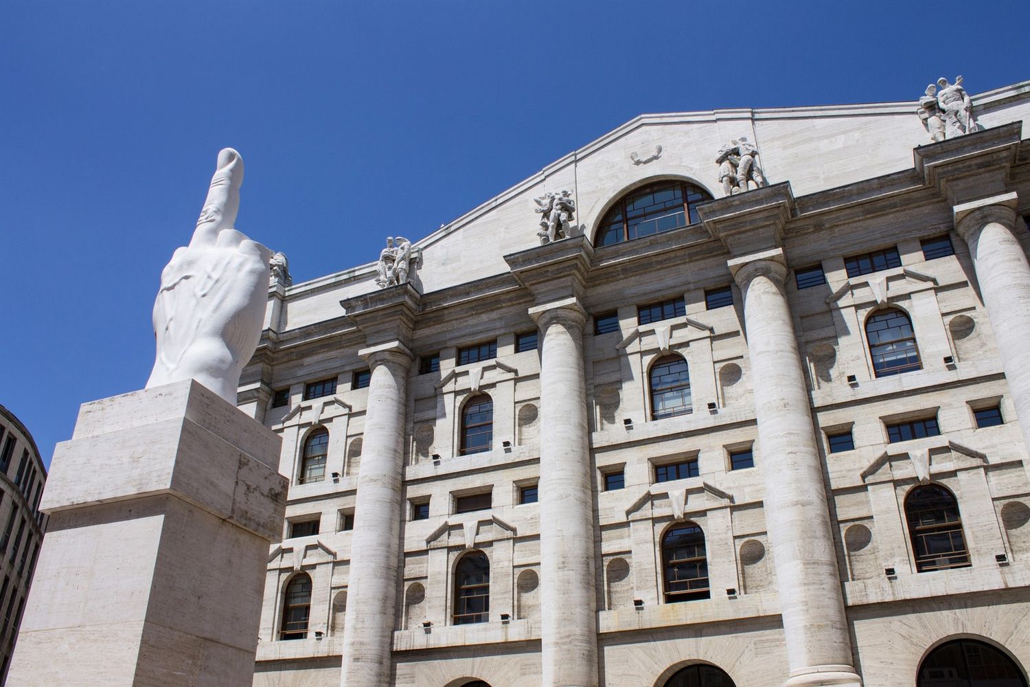 &nbsp;Piazza Affari rialzo - afp