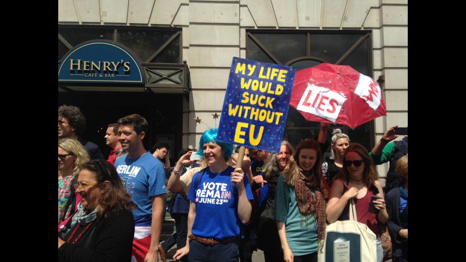 &nbsp;Partita a mezzogiorno ora locale (le 13 in Italia), la marcia andra' da Hyde Park fino al parlamento di Westminster, dove diverse personalita' del mondo della politica, dei sindacati e della cultura terranno i loro discorsi&nbsp;