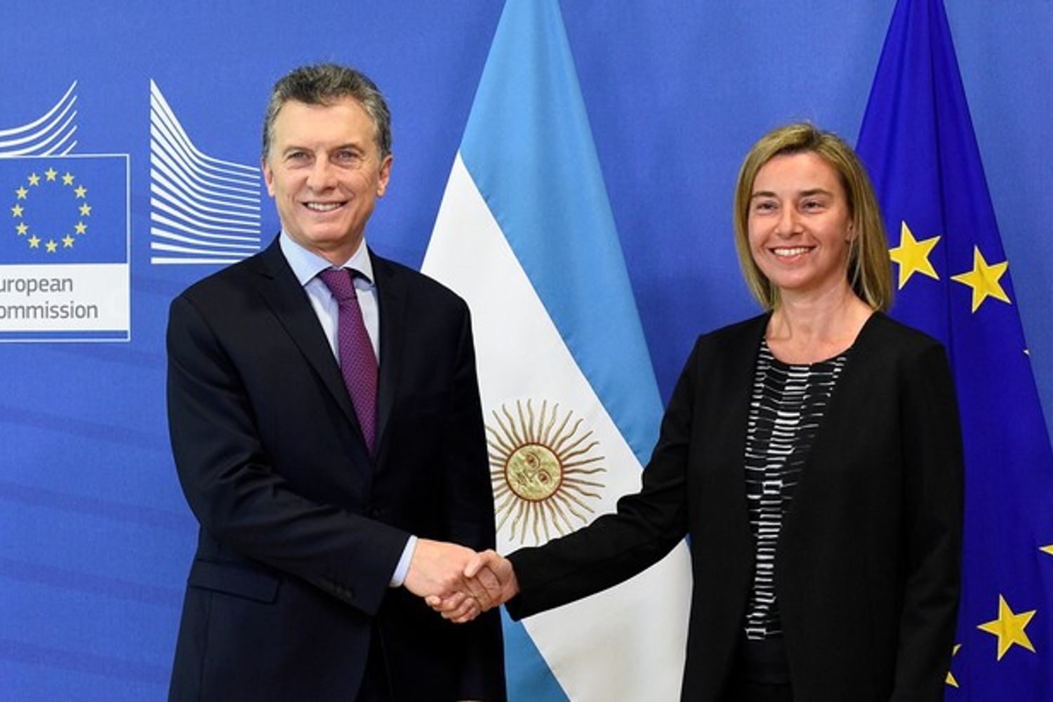 &nbsp;presidente Argentina Mauricio Macri e Federica Mogherini (Afp)