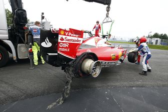 &nbsp;Vettel, Ferrari, incidente pneumatico