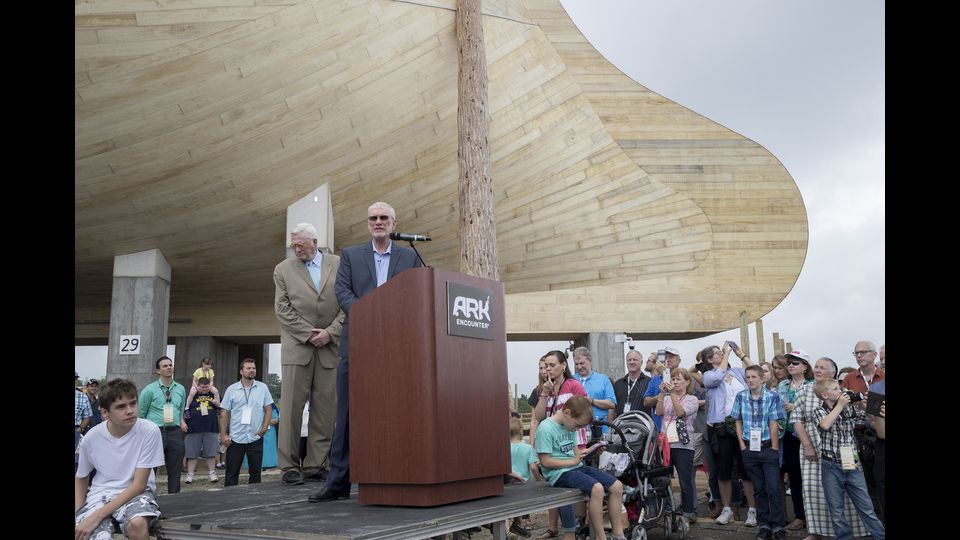 L'iniziativa e' stata di Ken Ham famosissimo predicatore creazionista di origini australiane.&nbsp;L'opera, frutto di sei anni di lavoro e' costata 100 milioni di dollari (110 milioni di euro) (foto Afp)