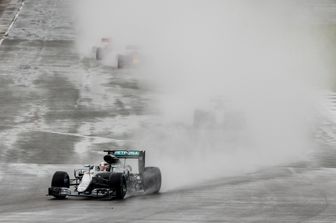 Rosberg penalizzato di 10&quot;, scivola al terzo posto
