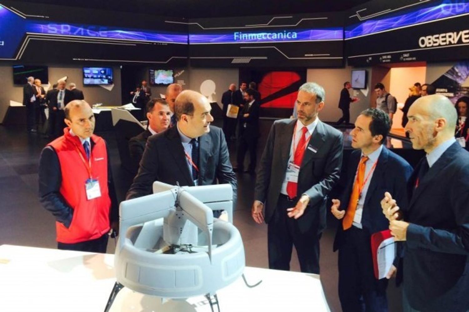 &nbsp;Farnbourough International Airshow regione lazio finmeccanica nicola zingaretti - zingaretti