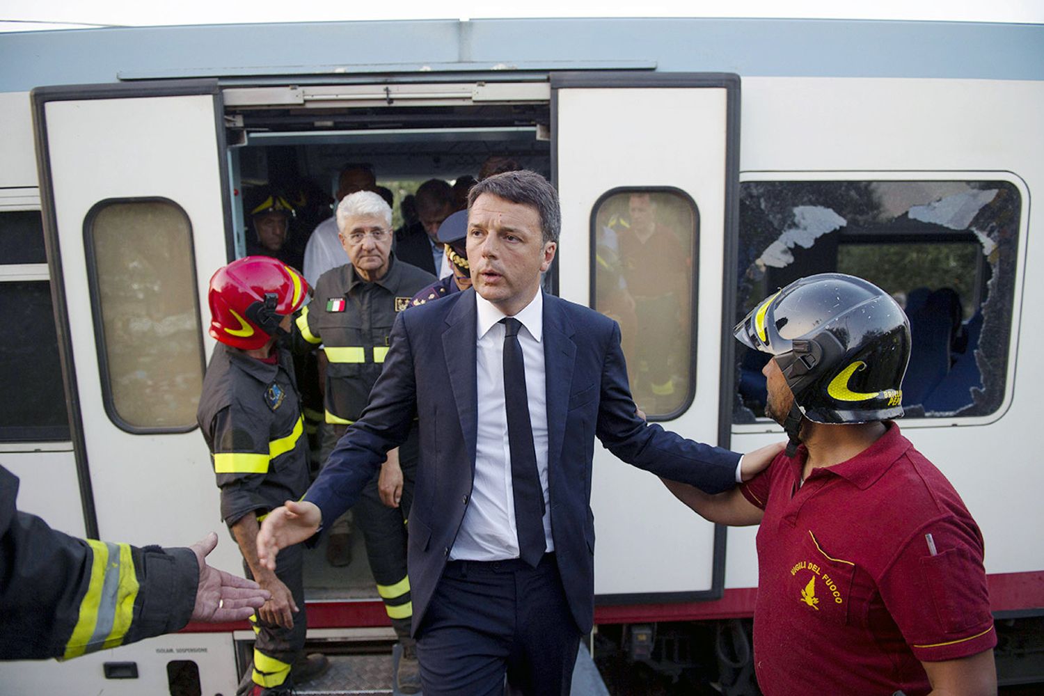 &nbsp;Renzi sul luogo incidente treni Puglia