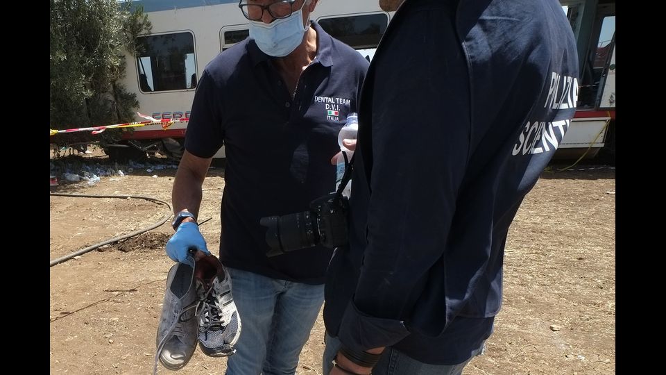 &nbsp;I volti delle vittime della strage di Andria (foto Afp)