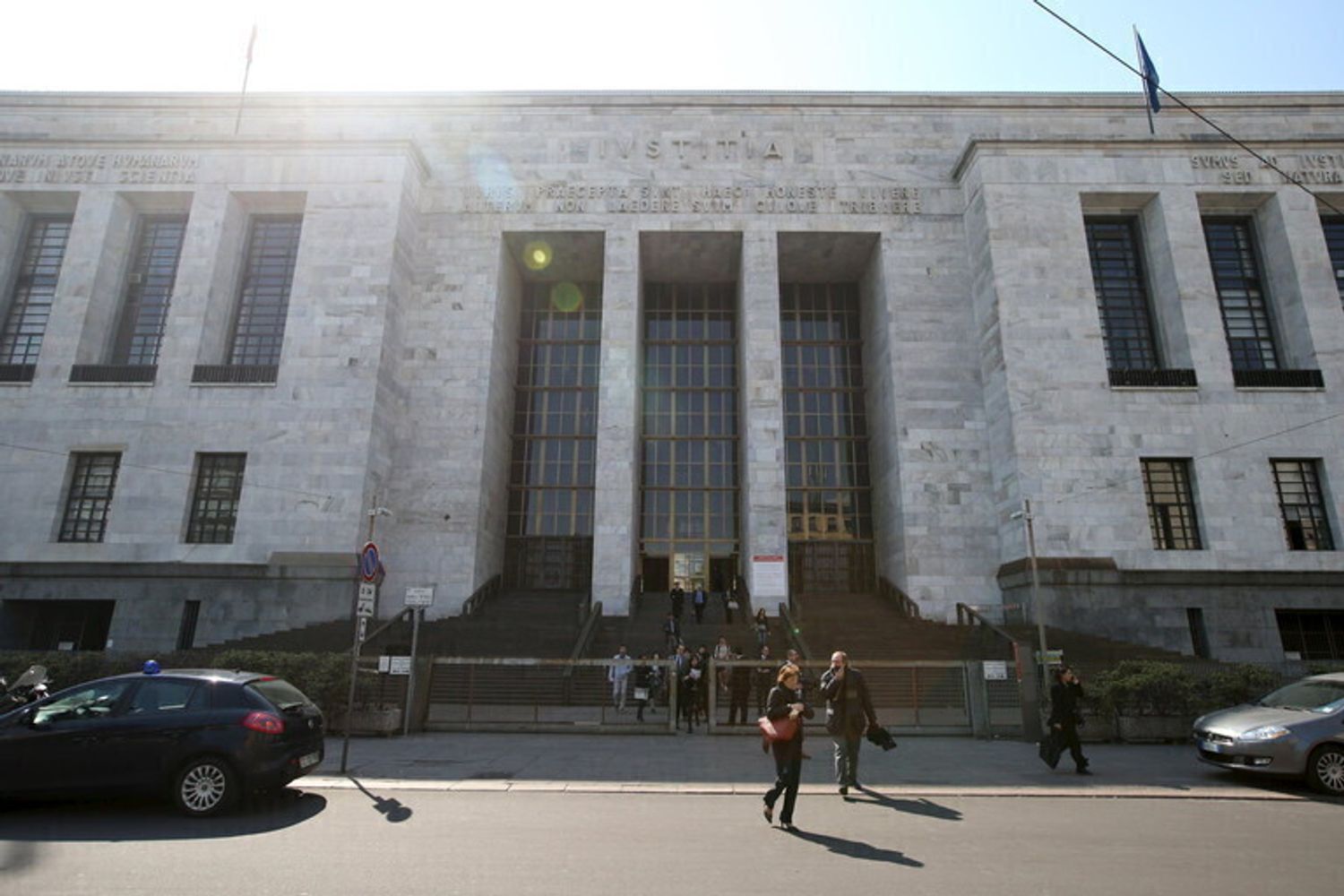 &nbsp;Tribunale Milano