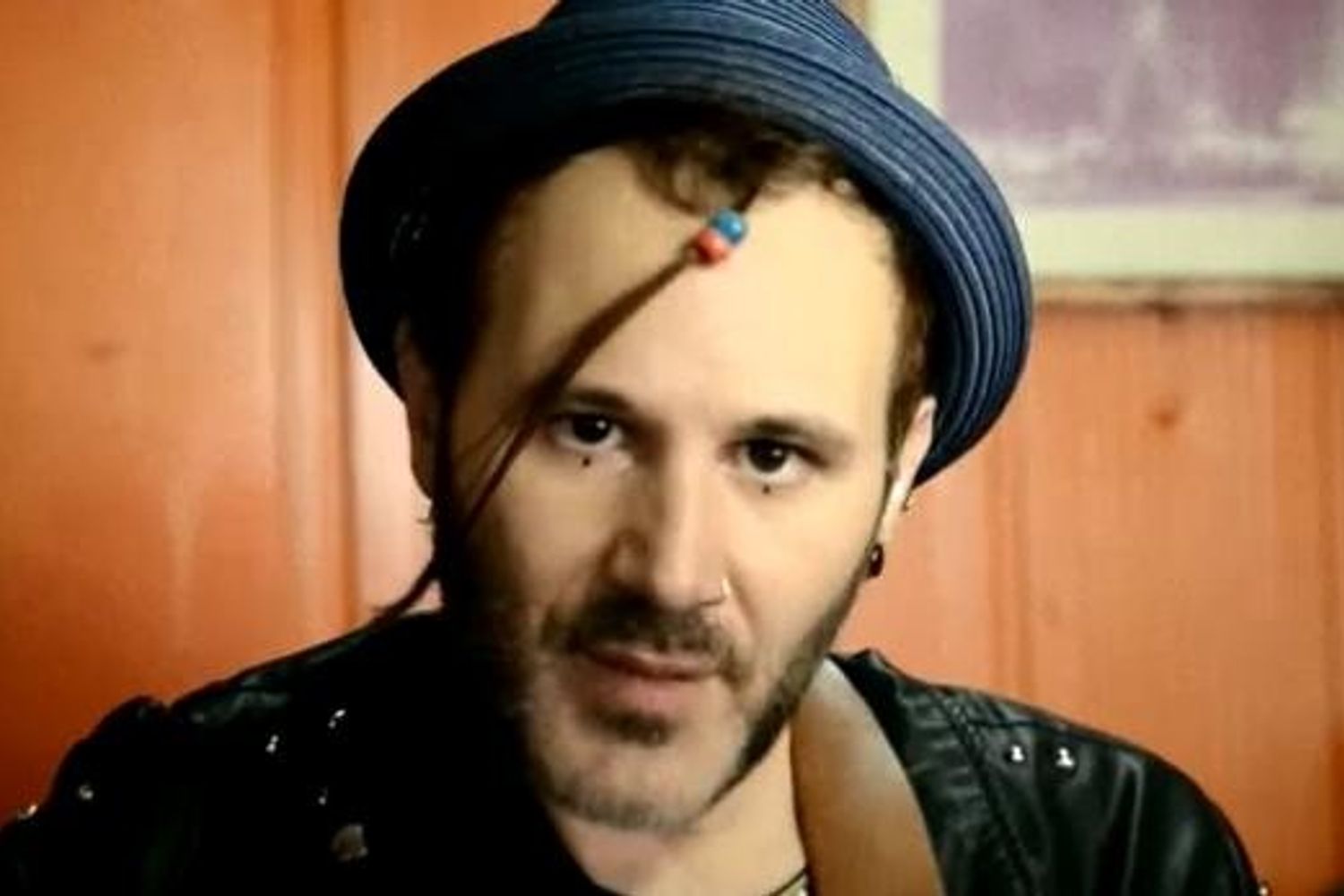 &nbsp;Patrizio Maria cantante Ipocondriaco - youtube