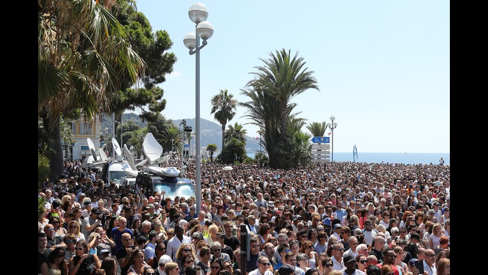 Cerimonia al Promenade Des Anglais di Nizza (Afp)&nbsp;