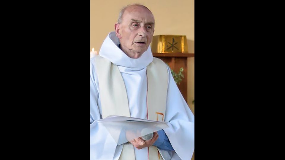 &nbsp;Il sacerdote ucciso si chiamava Jacques Hamel, aveva 86 anni, ed era stato ordinato sacerdote nel 1958