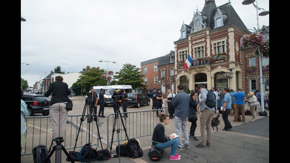 &nbsp;Intorno alle 11, il sequestro era terminato: le 'teste di cuoio' di Bri e gli uomini del Raid erano sul posto.&nbsp;