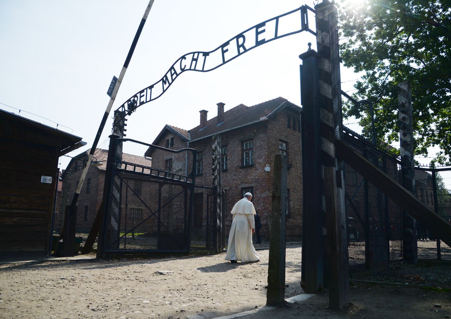 &nbsp;Papa Francesco a Auschwitz-Birkenau