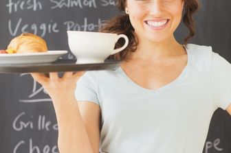 &nbsp;Sorridere, cameriera, servizio