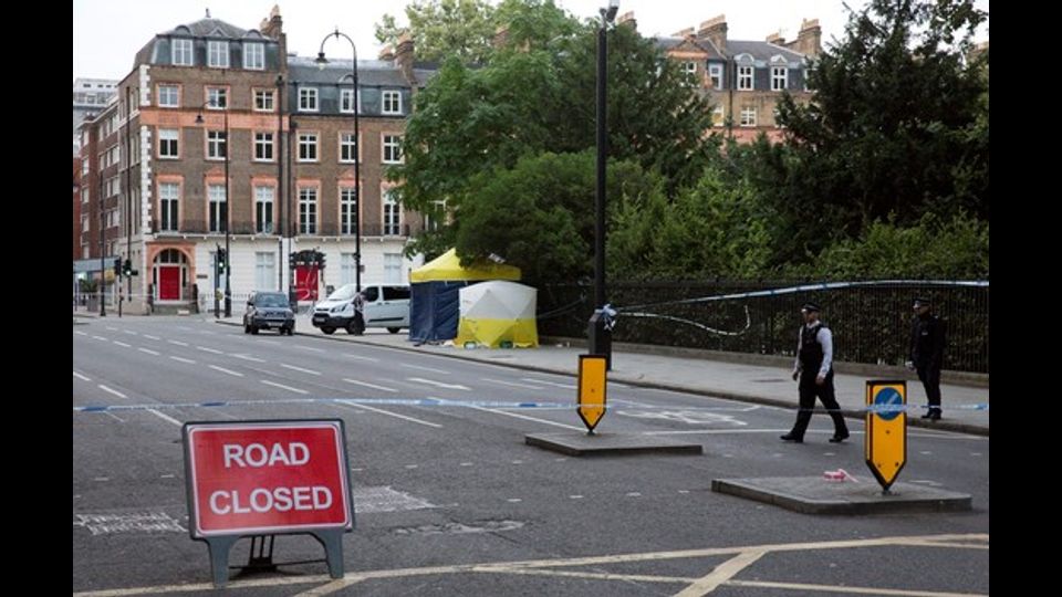 Londra,&nbsp;attacco a coltellate in pieno centro: un morto e 5 feriti&nbsp;(Afp)