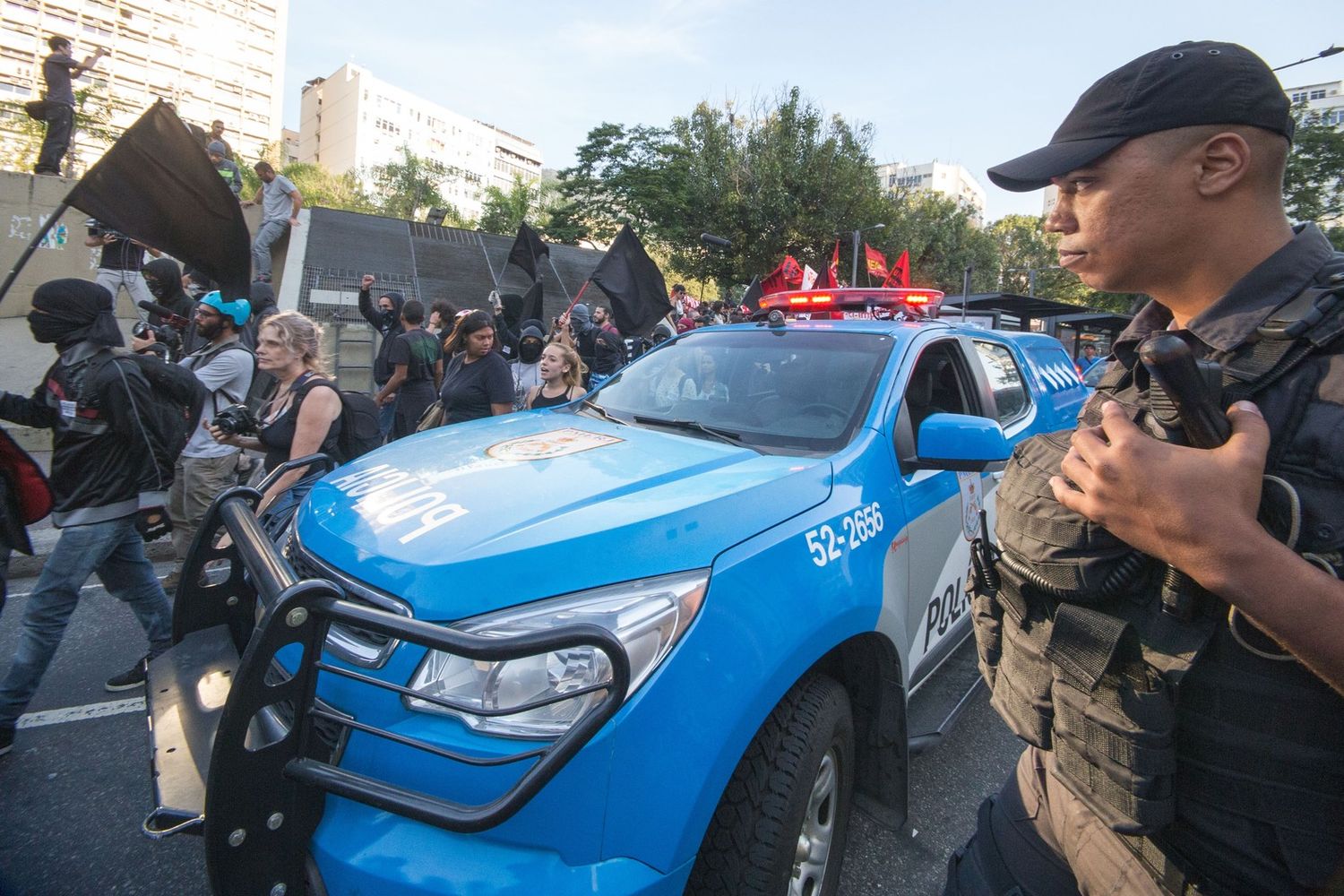 Incidenti fuori lo stadio Maracana'