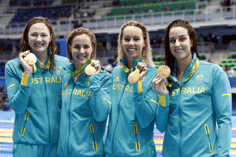 Rio 2016: nuoto, oro 4x100 donne Australia, Italia sesta