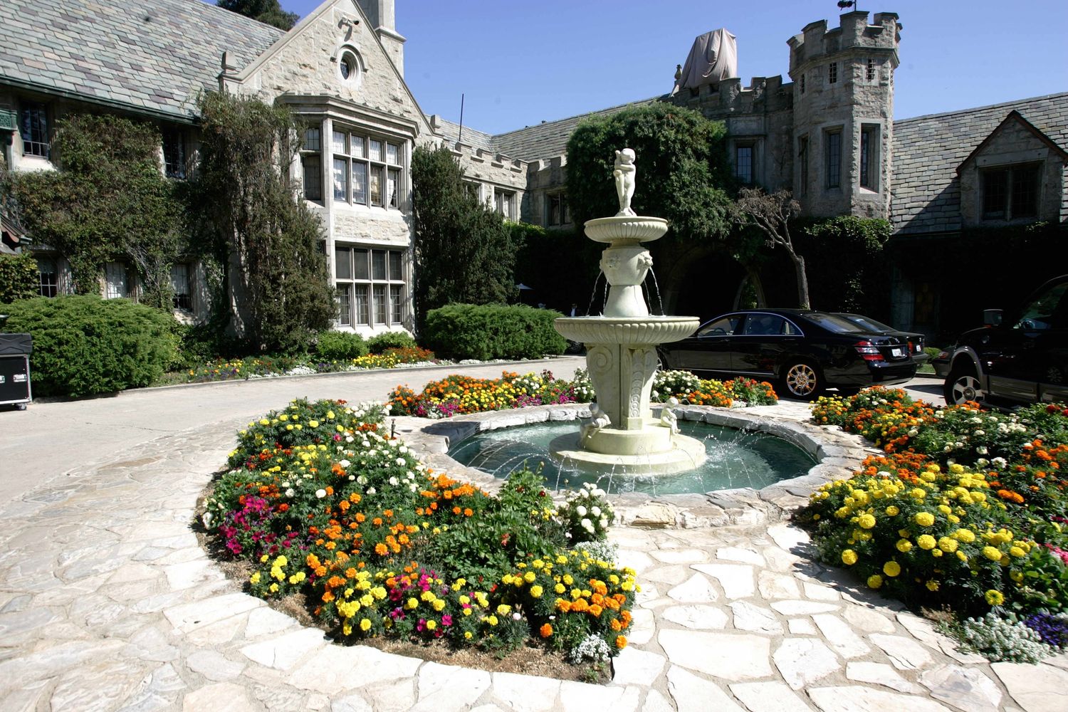 &nbsp;villa di playboyhugh hefnerplayboy mansion