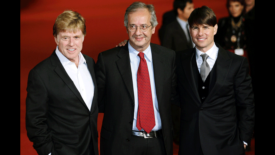 Robert Redford e Tom Cruise con il sindaco di Roma WalterVeltroni alla proiezione di &quot;Leoni per agnelli&quot; al Festival del Cinema di Roma (23 ottobre 2007) (Afp)&nbsp;