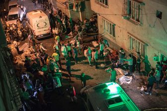 C'e' l'Isis dietro l'attentato di Gaziantep, nel sud-est della Turchia che nella serata di sabato ha fatto 50 morti e decine di durante una festa di nozze