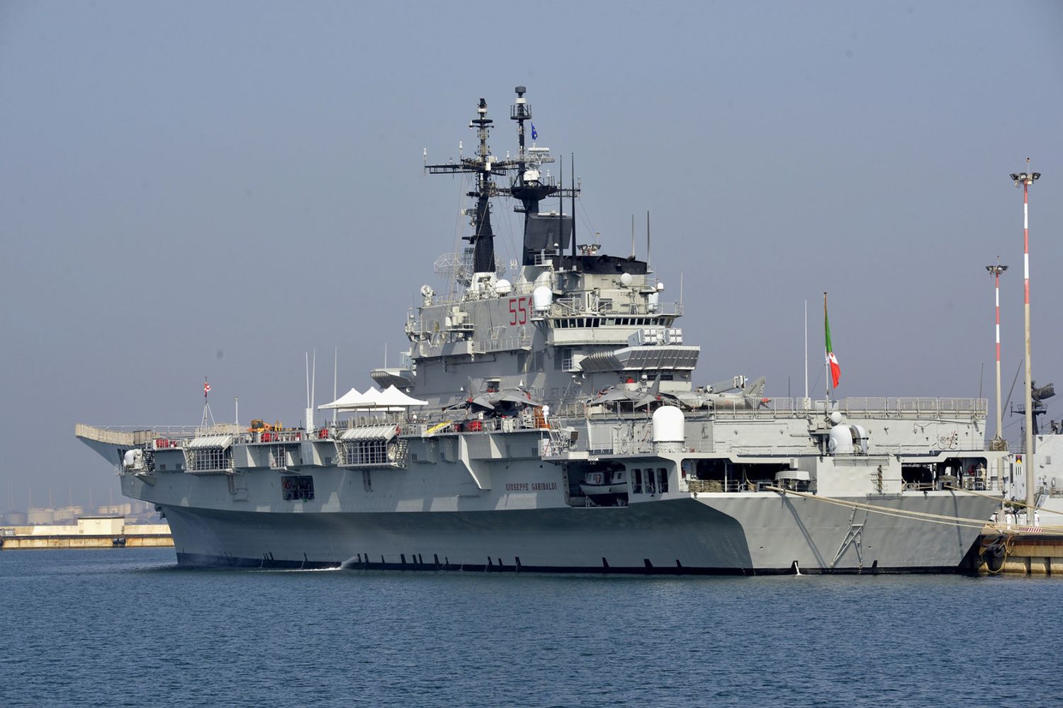 Portaerei Giuseppe Garibaldi