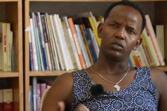 #TuNonSaiChiSonoIo - Osman, fuggito da Mogadiscio dopo l&#39;assassinio del fratello - Video
