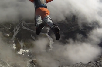 &nbsp;Alexander Polli base jumper morto a Chamonix Francia