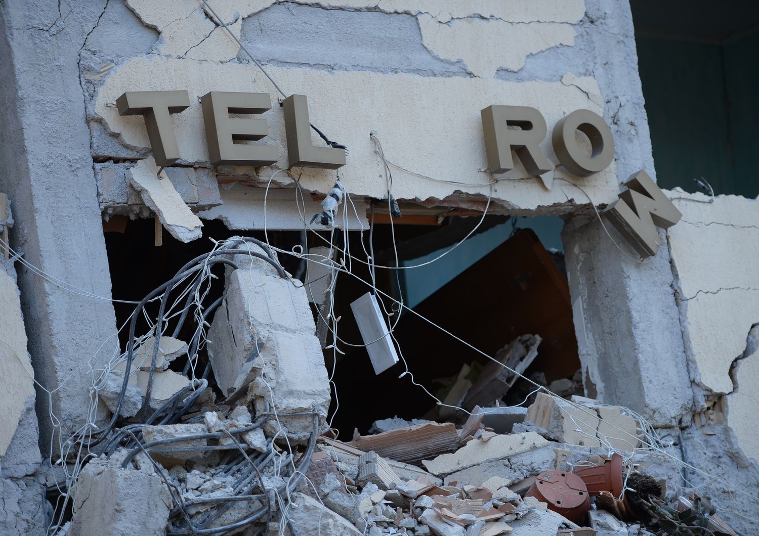 Amatrice Hotel Roma distrutto