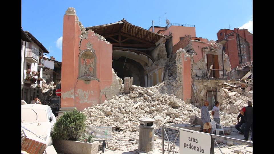 &nbsp; I tesori distrutti dal sisma&nbsp;(foto dal sito MiBACT)