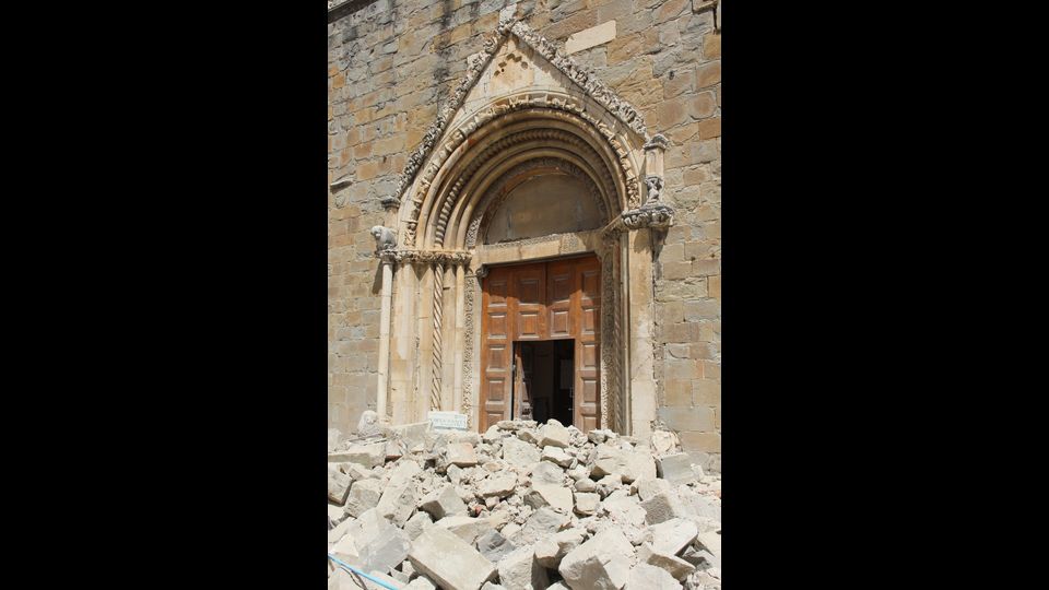 &nbsp; I tesori distrutti dal sisma&nbsp;(foto dal sito MiBACT)