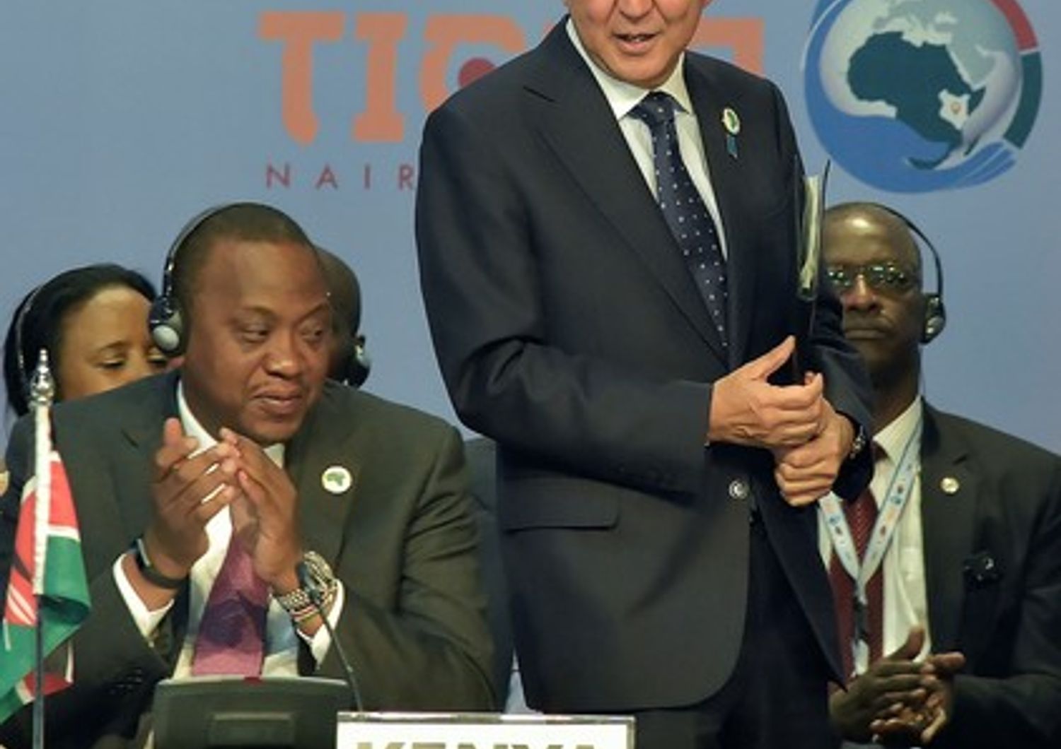 Nairobi - Tokyo International Conference on African Development - premier Giappone&nbsp;Shinzo Abe e presidente Kenya&nbsp;Uhuru Kenyatta (Afp)