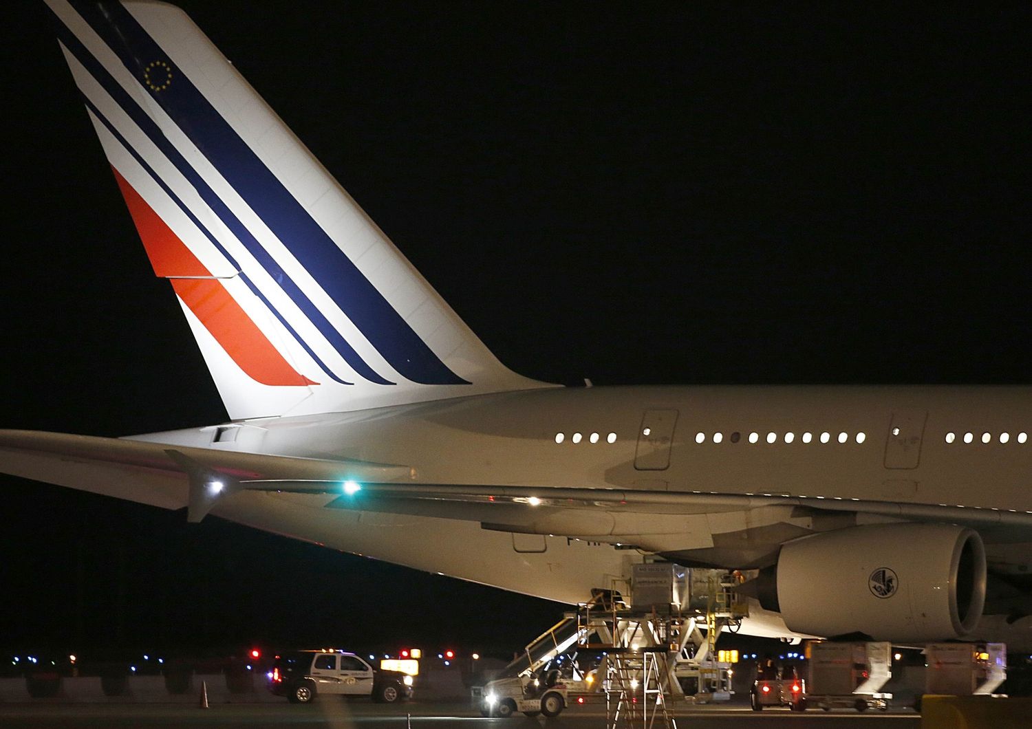 Topolino blocca volo dal Mali a Parigi