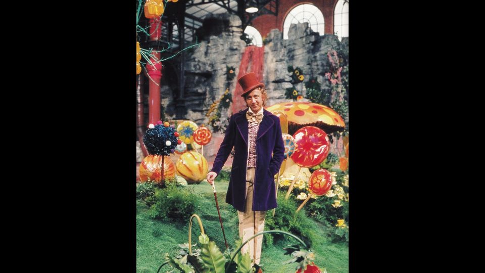 L'attore in una scena del film 'La fabbrica di cioccolato', &nbsp;1971 (foto afp)