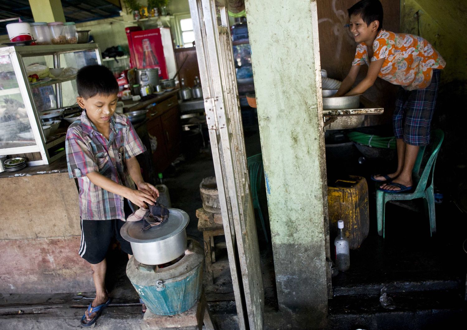 &nbsp;Myanmar lavoro minorile