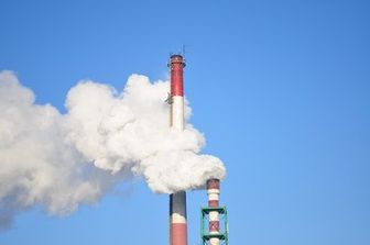 &nbsp;Industrie fumo smog ciminiere inquinamento gas serra&nbsp;