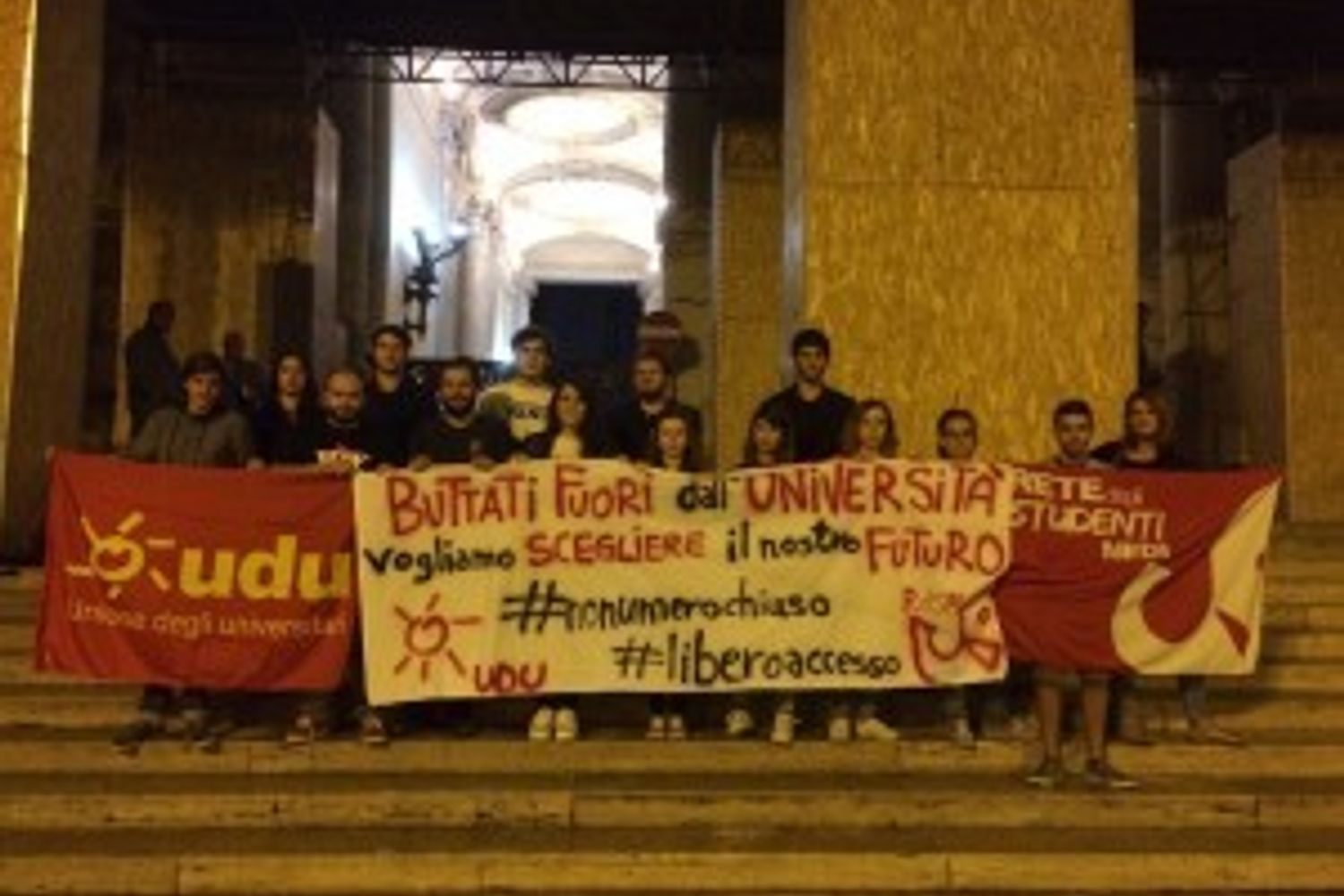 &nbsp;blitz studenti al miur