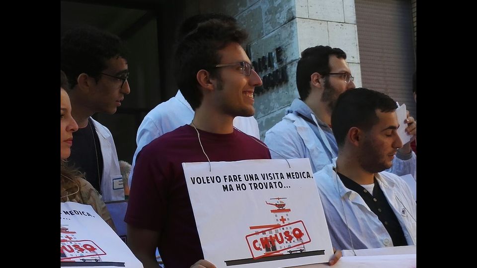 Studenti univesitari protestano contro il 'numero chiuso' a Roma