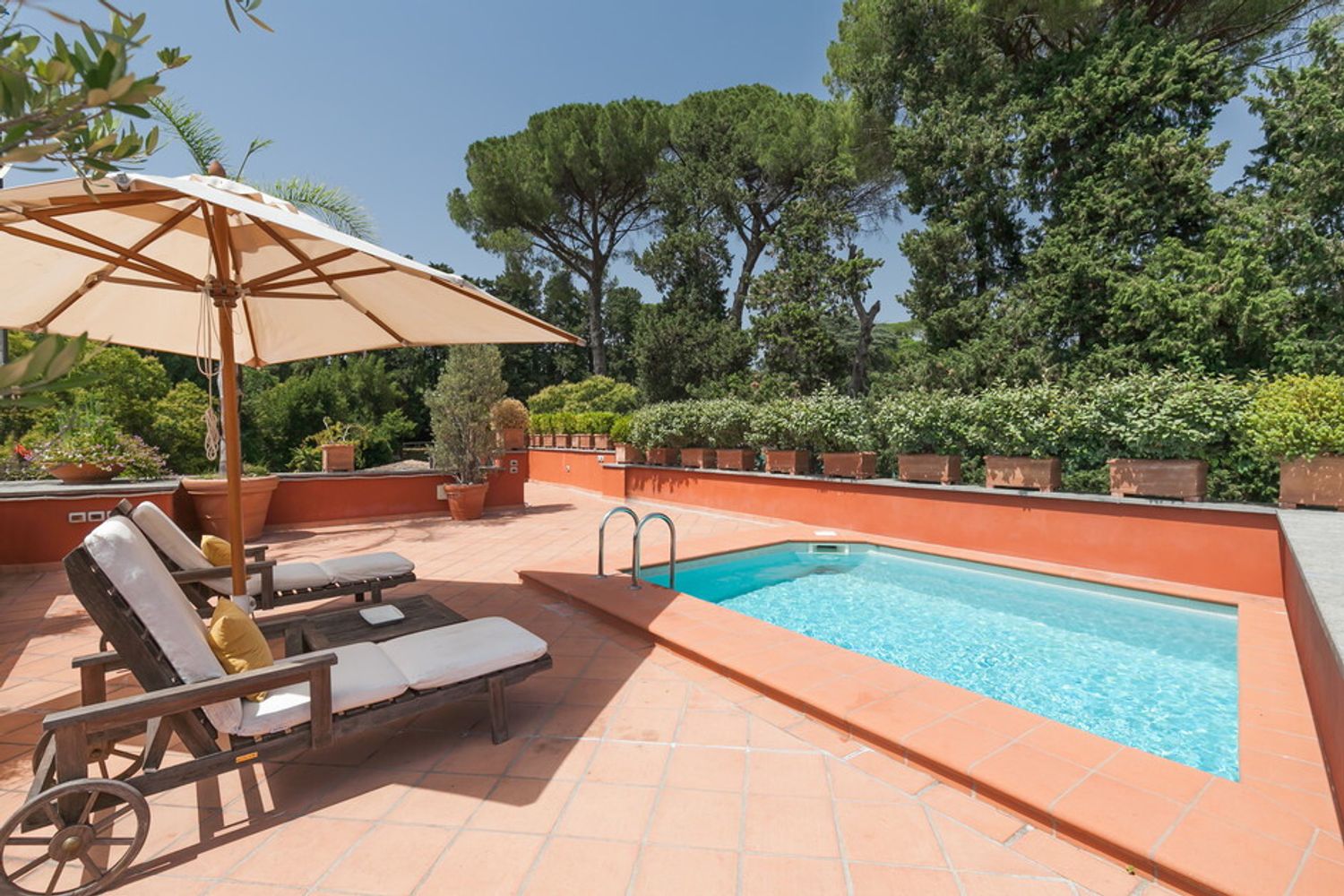 Piscina privata (foto onefinestay)