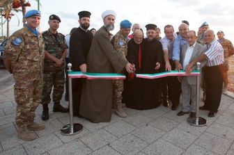 &nbsp;Caschi blu inaugurazione progetti illuminazione in libano - esercito