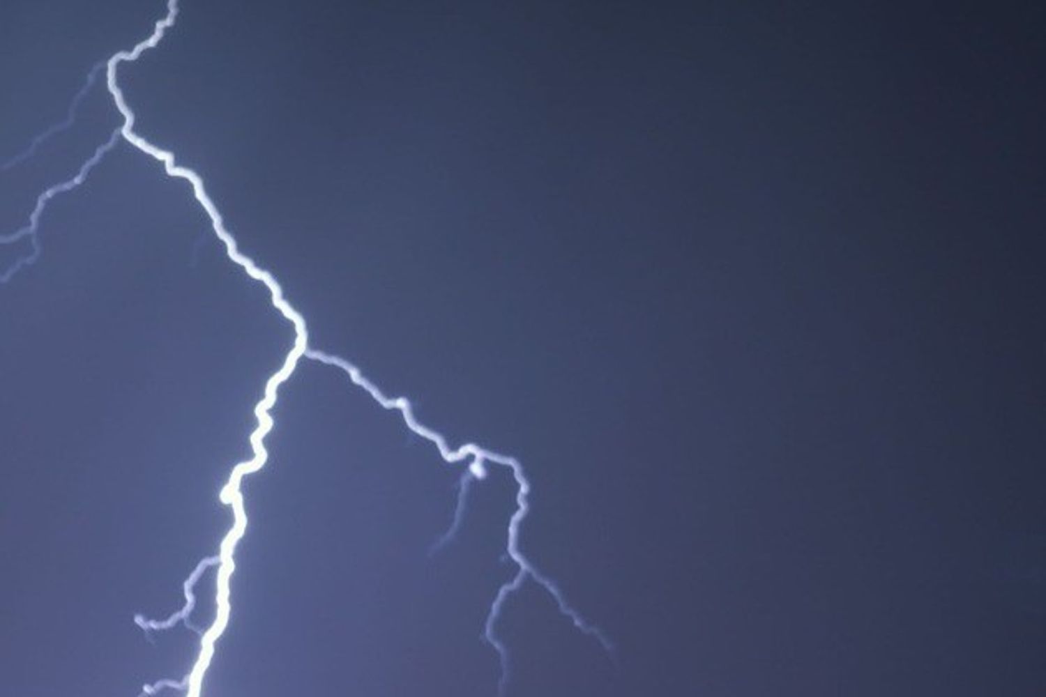 maltempo temporale fulmini fulmine pioggia