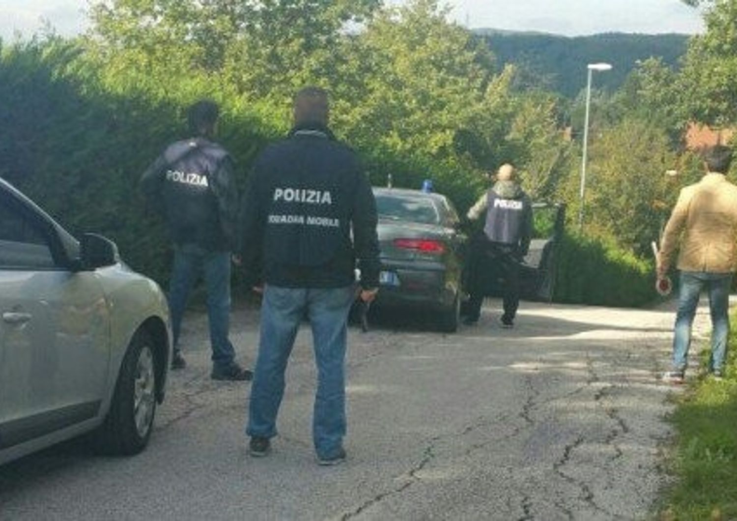 &nbsp;Polizia