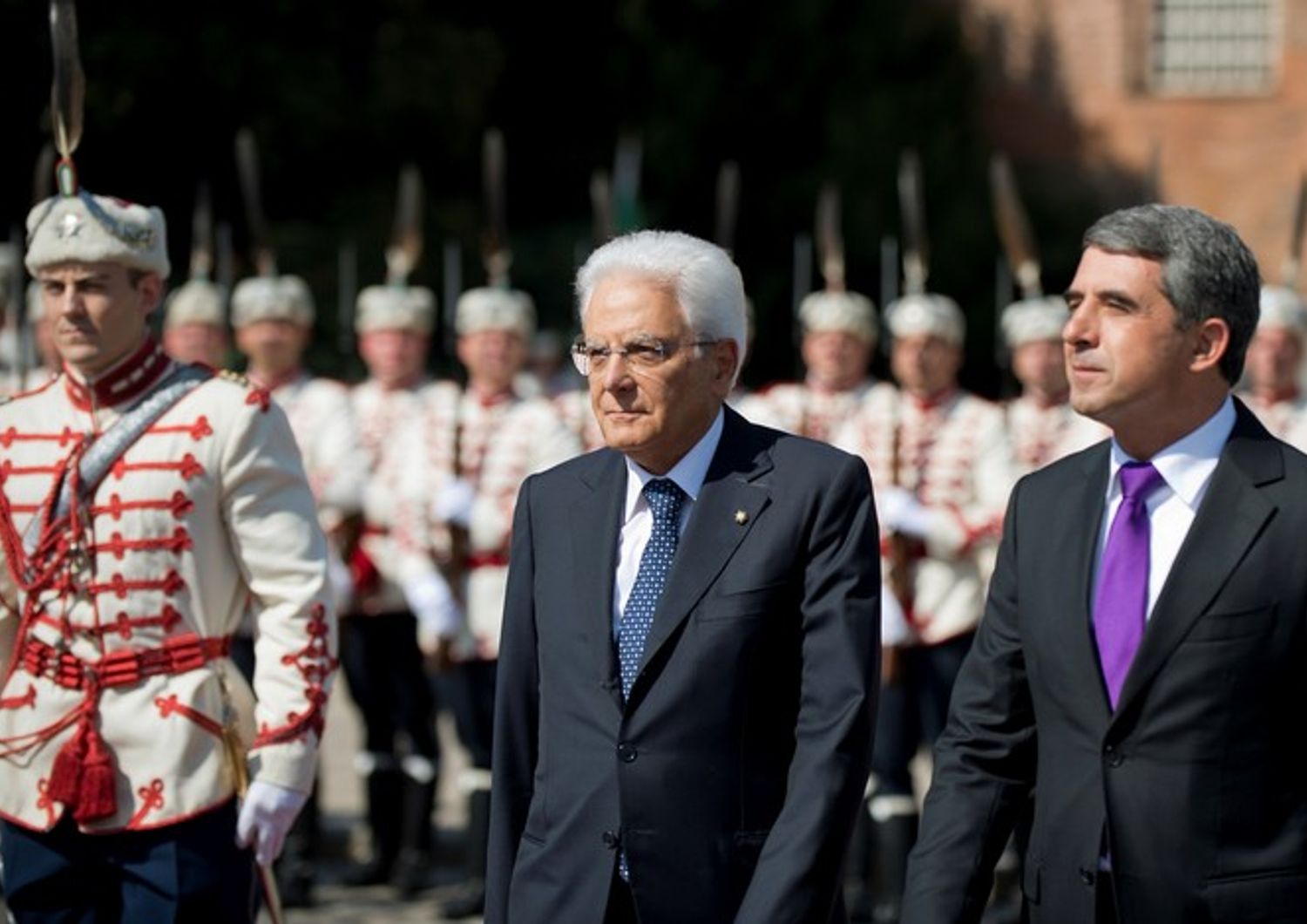 Mattarella a Sofia con presidente Bulgaria Rosen Plevnrliev (Afp)