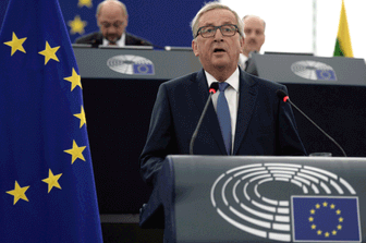 Juncker a Strasburgo (Afp)&nbsp;