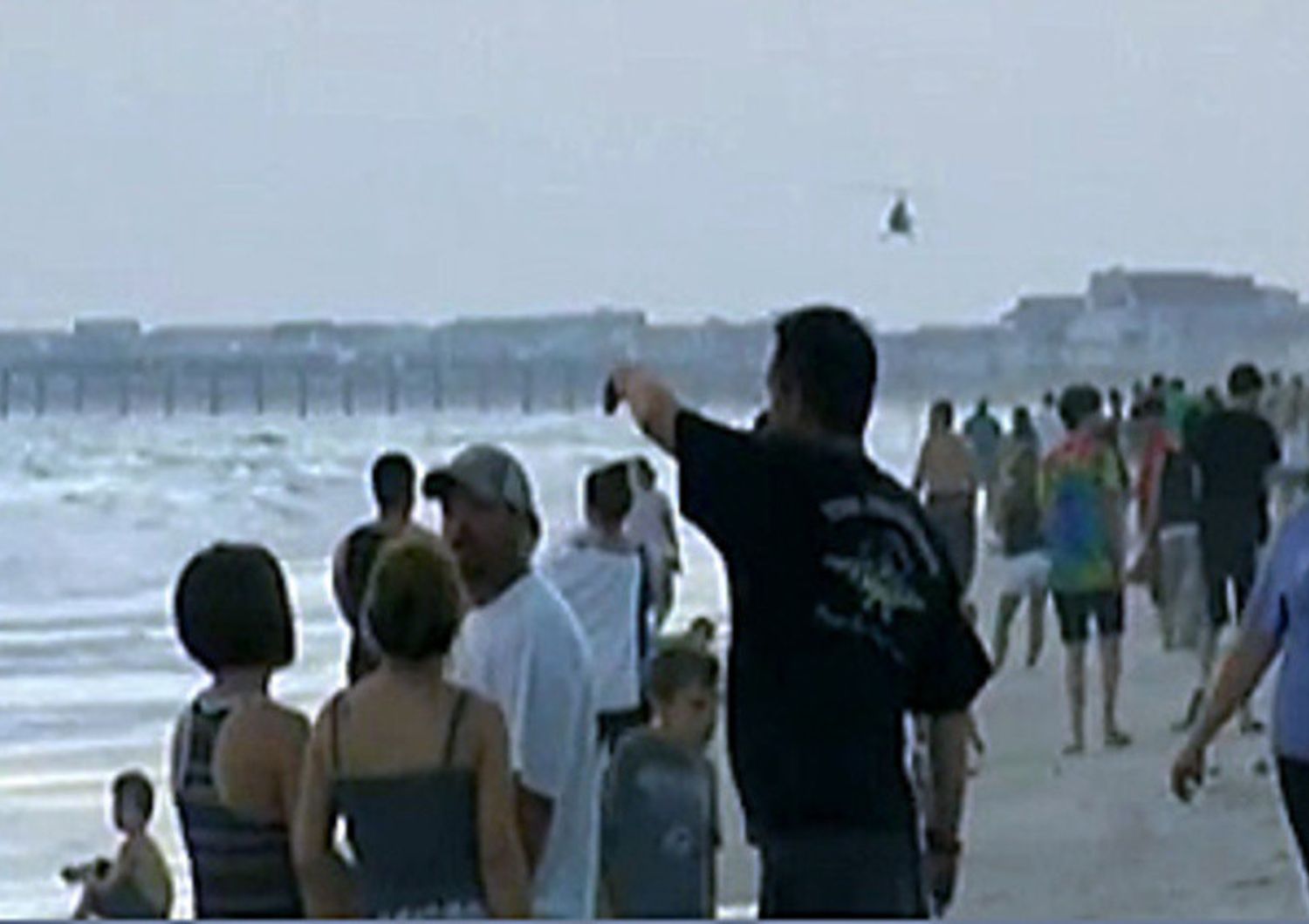 Terrore in spiaggia in North Carolina: due attacchi di squalo in 90 minuti, due adolescenti gravemente mutilati