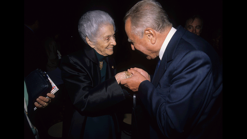 13 dicembre 1996, Ciampi ministro del Tesoro in un momento con Rita Levi Montalcini (Imagoeconomica)&nbsp;