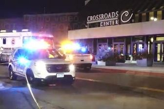 &nbsp;Minnesota aggressione non musulmani a Crossroads Center (foto da youtube)