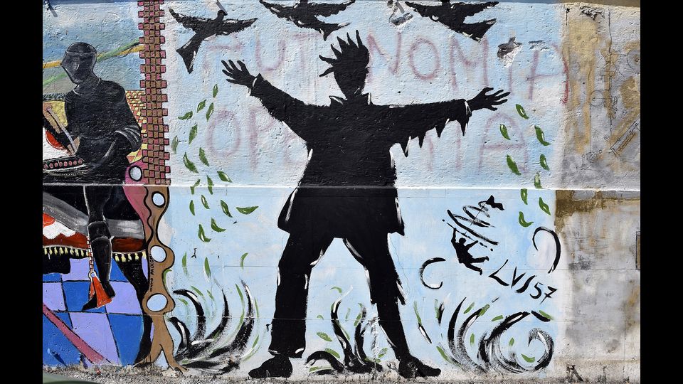 II edizione di Muracci Nostri a Primavalle, con oltre 50 nuove opere, finanziata con un crowdfunding online e donazioni di residenti. Quest&rsquo;anno la manifestazione &egrave; dedicata a Gian Maria Volont&egrave;&nbsp;&nbsp;