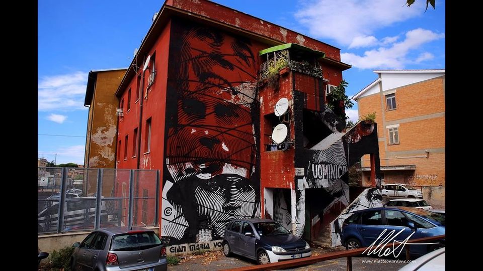 &nbsp;II edizione di Muracci Nostri a Primavalle, con oltre 50 nuove opere, finanziata con un crowdfunding online e donazioni di residenti. Quest&rsquo;anno la manifestazione &egrave; dedicata a Gian Maria Volont&egrave;&nbsp;&nbsp;